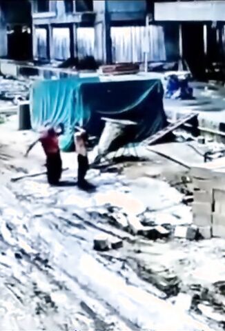 500 KG Load Of Concrete Drops Onto Worker Killing Him Instantly