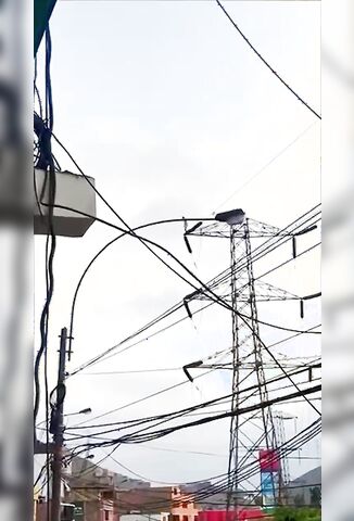 Suicidal Man Jumps From Electricity Pylon