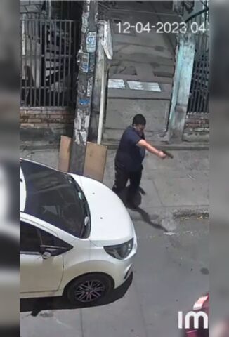 Robber Gets  Instant Kama From The Car Owners Gun