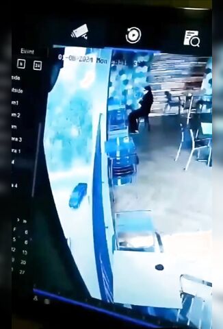 Depressed Girls Jump To Her Death From Coffee Shop