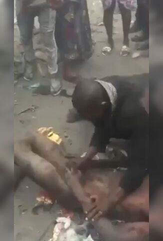 WTF - Man Try To Chew Off Another Mans Penis During Lynching