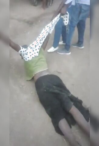 Elderly Lady Caught Stealing A Baby Beaten And Set On Fire By Townsfolk