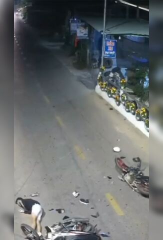 Bikers Collide When They Both Straddle The Yellow Line