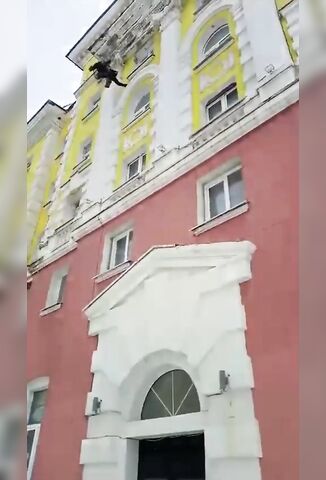 Russian Worker Falls To His Death When His Abseil Equipment Malfunctions