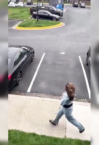 Man Chases His Ex Girlfriend Then Shoots Her Dead In Broad Daylight