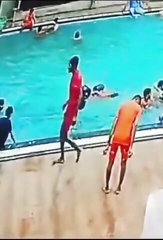 Teen Gets Accidently Kneed In The Head And Drowns At Local Swimming Pool