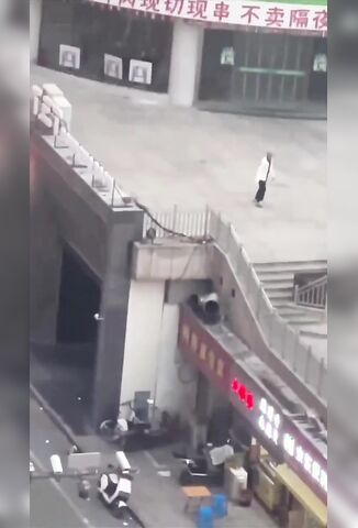 Girl Tries To Jump To Her Death But Just Succeeds In Hurting Herself