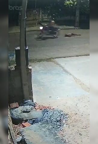 Man Murders His Girlfriend Then Drags Her Body Away With His Scooter