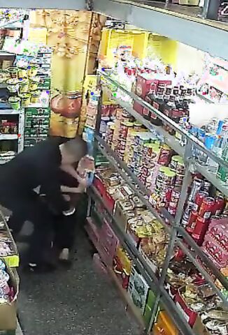 Asshole Husband Beats His Wife Bloody In The Convenience Store