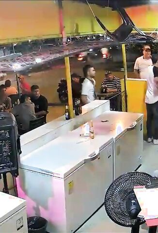 Argument At Bar Turns Deadly With One Quick Stab In Workers Back