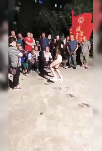 Guys Loving The Chinese Street Entertainment