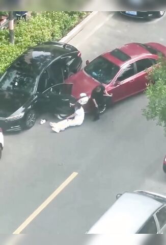 Brutal Machete Murder After Parking Dispute In China