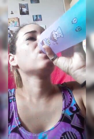 Pregnant Woman Drinks Poison On Cam She Survives But Her Unborn Child Dies