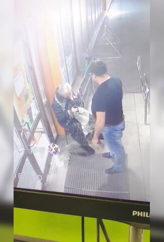 Asshole Walks Up To Old Lady And Punches Her In The Face