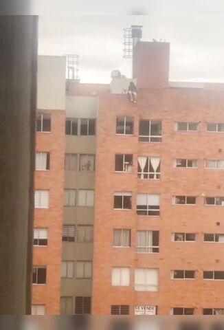 Sad Man Jumps From The 20th Floor Of An Apartment Complex In Colombia