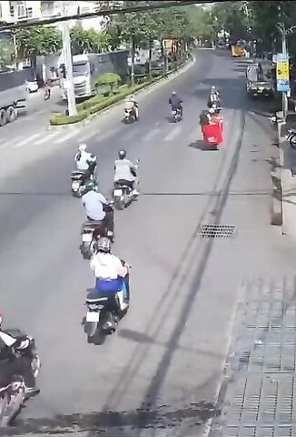 Oblivious Scooter Rider Run Over And Has Her Innards Ejected By Big Ass Truck