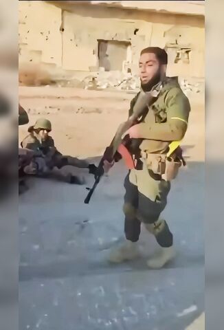 Video Just Released From Aleppo Shows Rebels Executing Surrendering SSA Soldiers