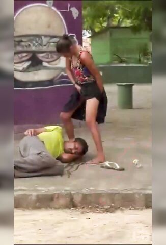 Free Wake Up Golden Shower On The Streets Of Brazil