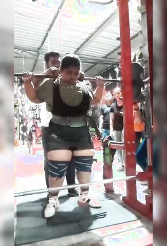 17 Year Old Female Indian Powerlifter Killed When 270KG Squat Fail Snaps Her Neck