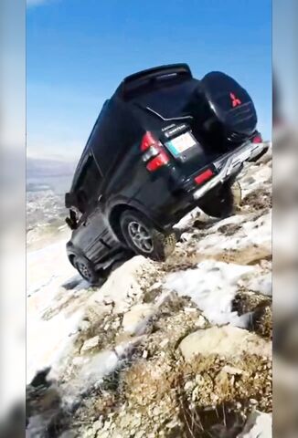 Off-Roading Novice Finds Out The Hard Way