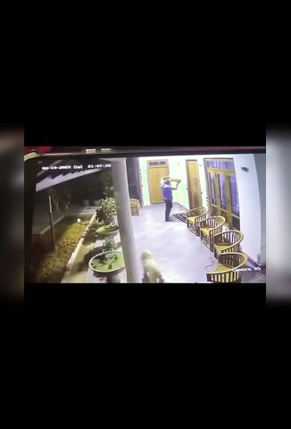 Police Officer Self Immolates After A Dispute With House Resident