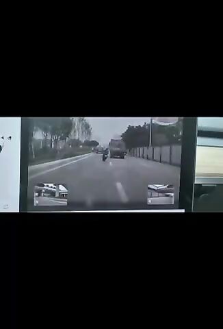 Biker Misjudges His Riding Skills