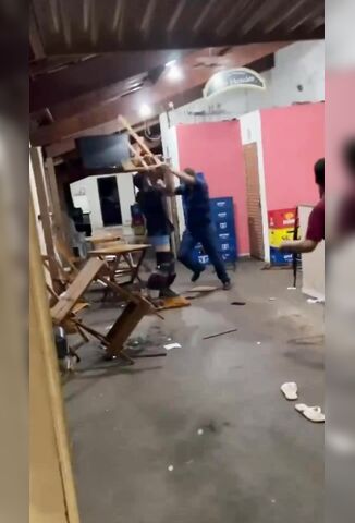Drunk Bar Fight Been Watching Too Much WWE