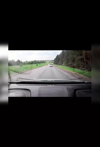 Their Lucky Day - Driver Loses Control Hits Car Behind Killing 4