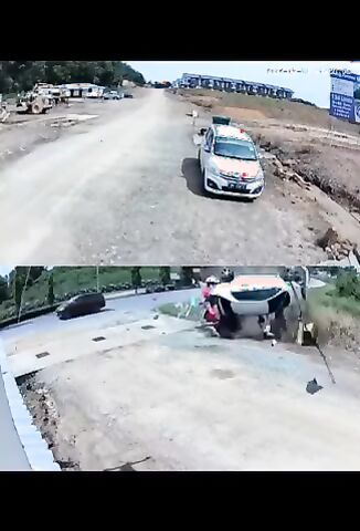 Rollover Leads To Ejection But They Casually Walk Away