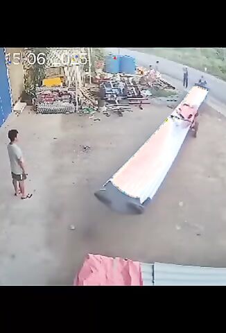 Caution Long Load