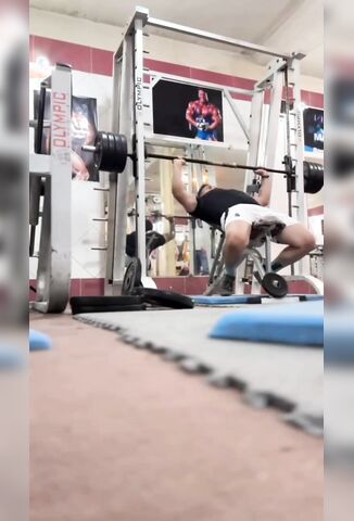 Didn't Rerack The Smith Machine Properly