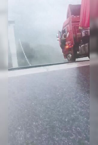 Truck Driver Is In A Bit Of A Pickle