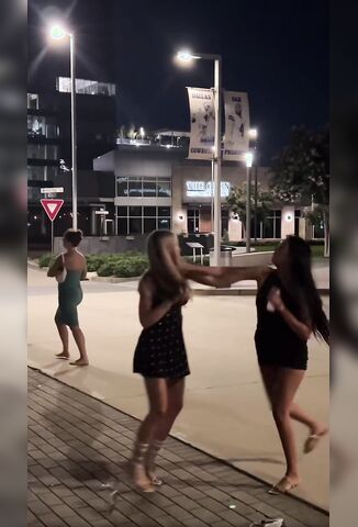 Hotties On A Night Out Put On A Show For The Guys