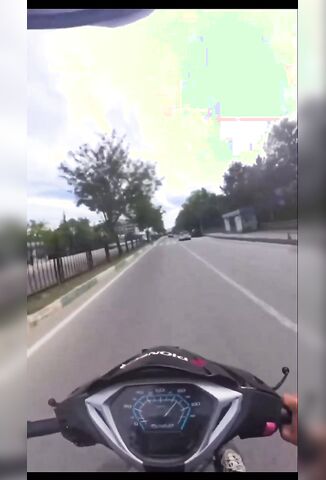 Scooter Daredevil Wasn't Paying Attention