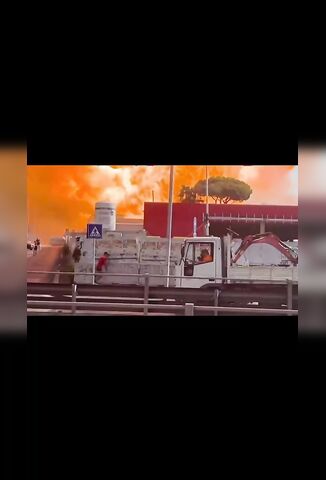 Gas Station Exploded In Rome Today