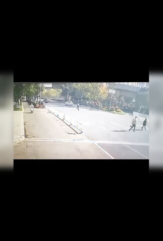 How Not To Cross The Road