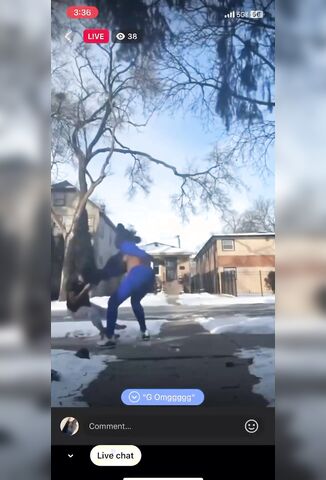 Girl Tits Fall Out On Live Stream Fight