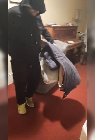 Two UK Pikeys Break Into A Bare Knuckle Boxers House