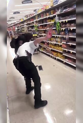 Security Guard Has His Thumb Bitten Off By Angry Customer