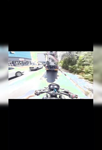 Righteous Biker Makes A Funny Noise