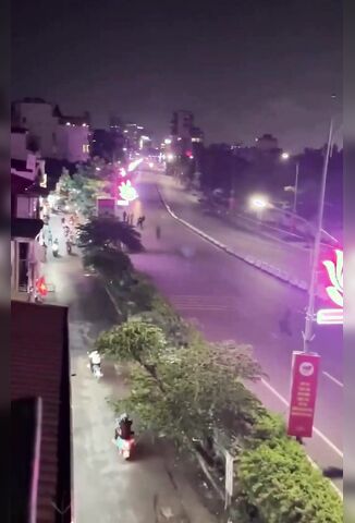 Policeman Uses His Body To Stop A Speeding Biker