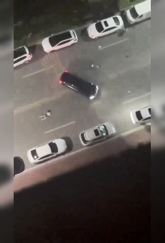 Driver Commits Murder In Front Of Horrified Onlookers