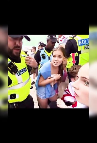 Kids Harassed By UK Police For Wearing England Flag