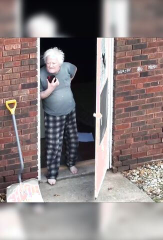 Old Man Waves His Gun At Home Gets Headshotted By LaSalle PD