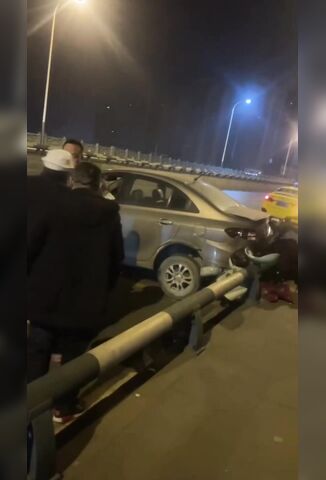 Man Reverses Into His Wife Then Jumps Off Tall Bridge To His End