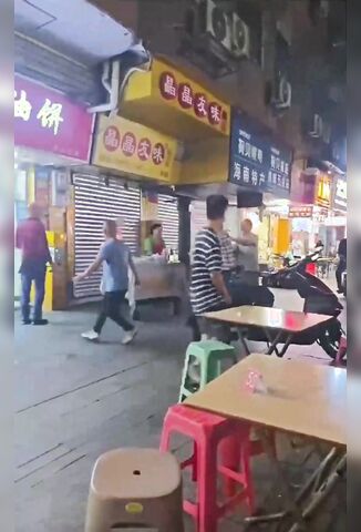 Stool To The Dome Knocks Out Angry Chinaman