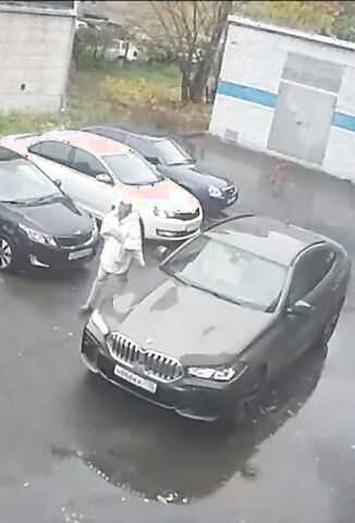 Man In A Helmet Walk Up To A Girl And Stabs Her Multiple Times