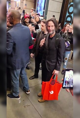 Crazy Bitch Thinks She's Keanu Reeves Wife