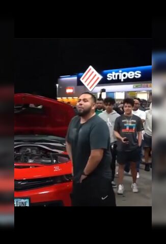 Idiot Pulls Out His Gun At Car Meet. Proceeds To Get His Ass Whooped And Then Arrested