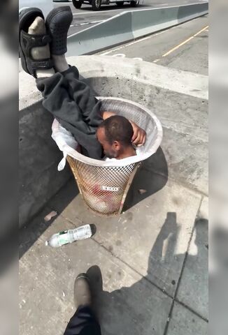 Oscar The Grouch Is Real
